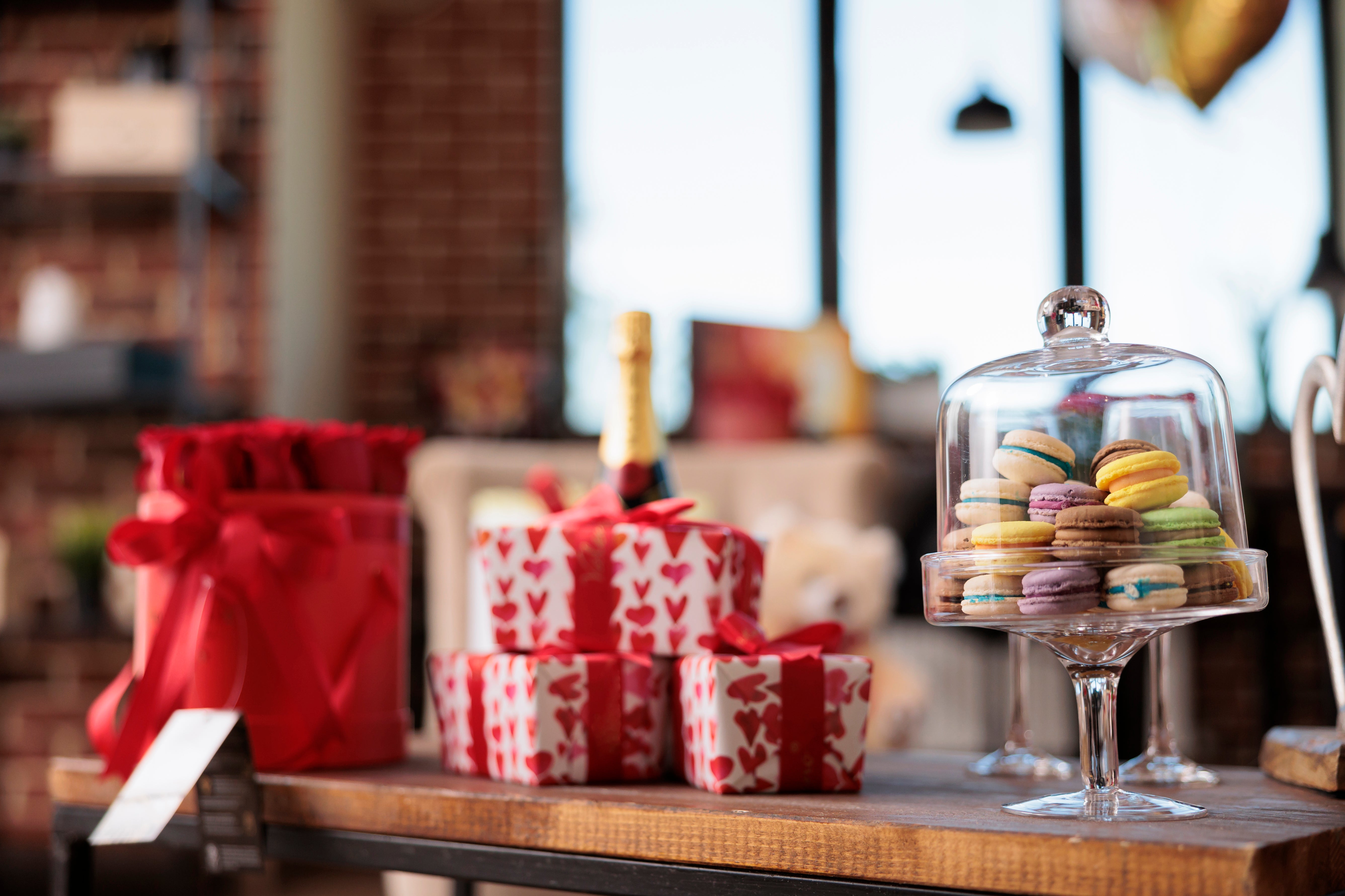 The Holiday Season: How Sweet Treats Can Boost Your Office’s Spirit