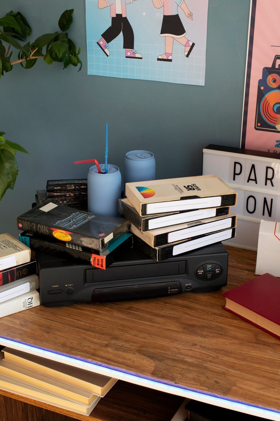 Fun and Functional Desk Knick-Knacks to Brighten Your Workspace